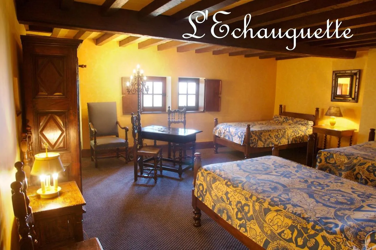 Hostellerie Du Vieux Perouges 2*,