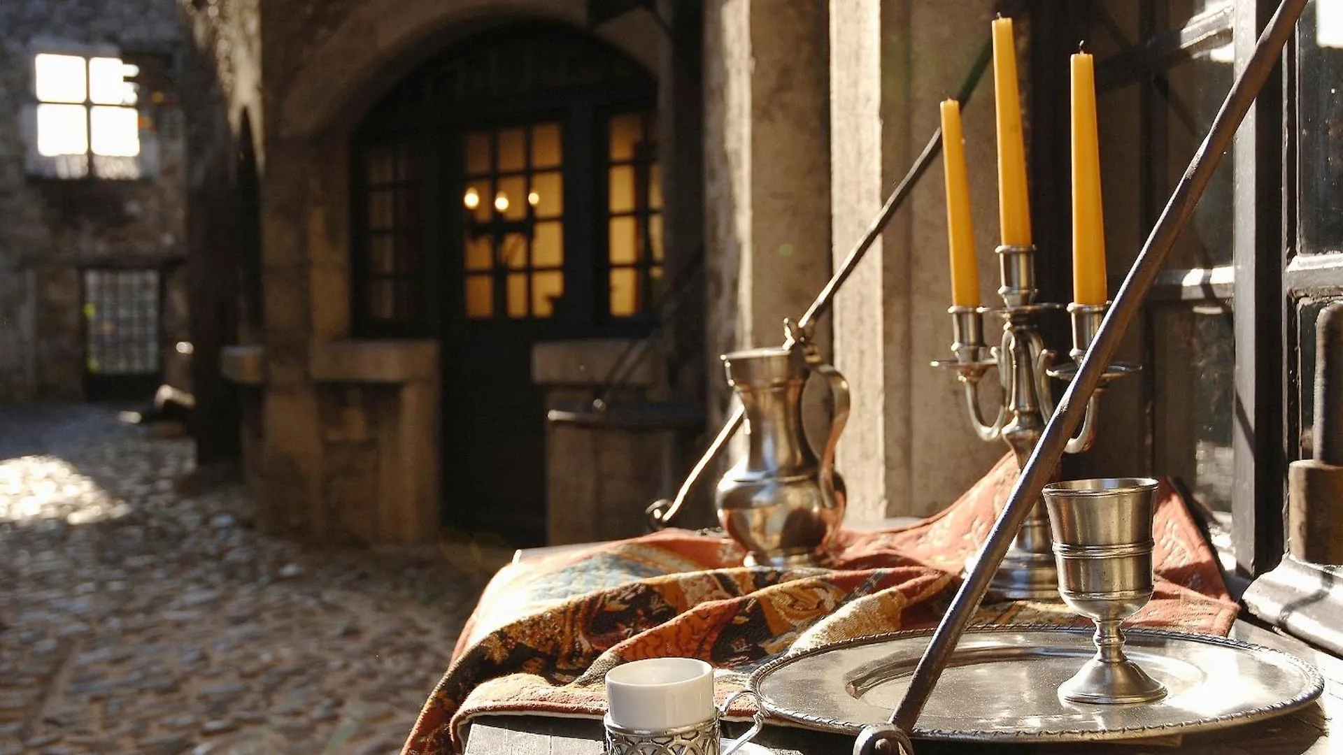 Hostellerie Du Vieux Pérouges