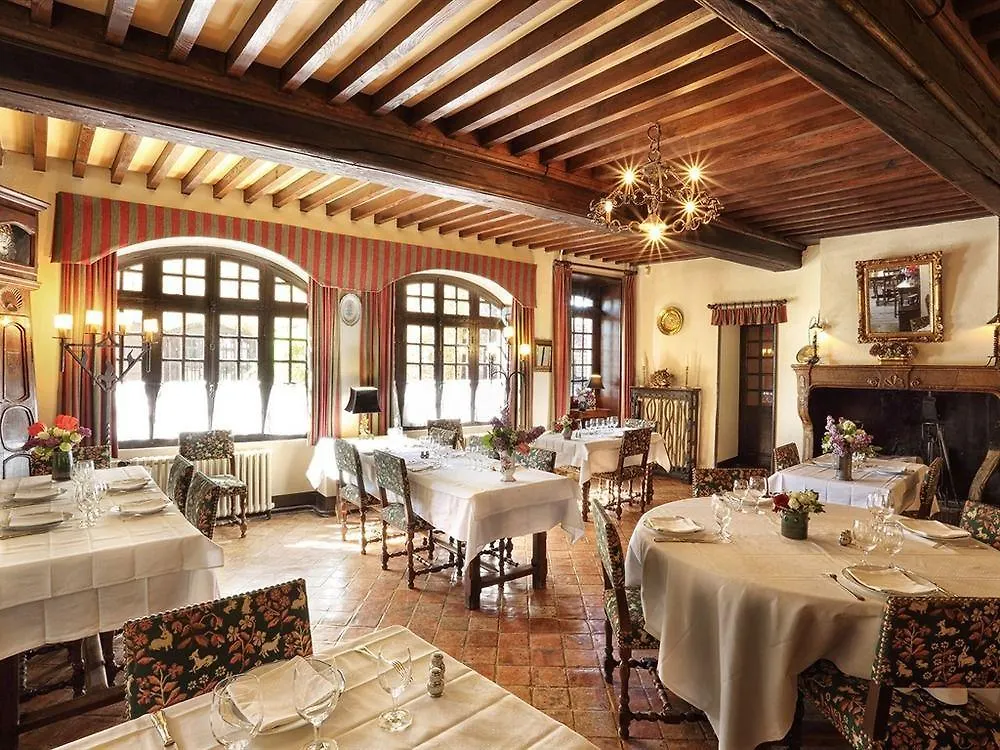 Hostellerie Du Vieux Perouges France
