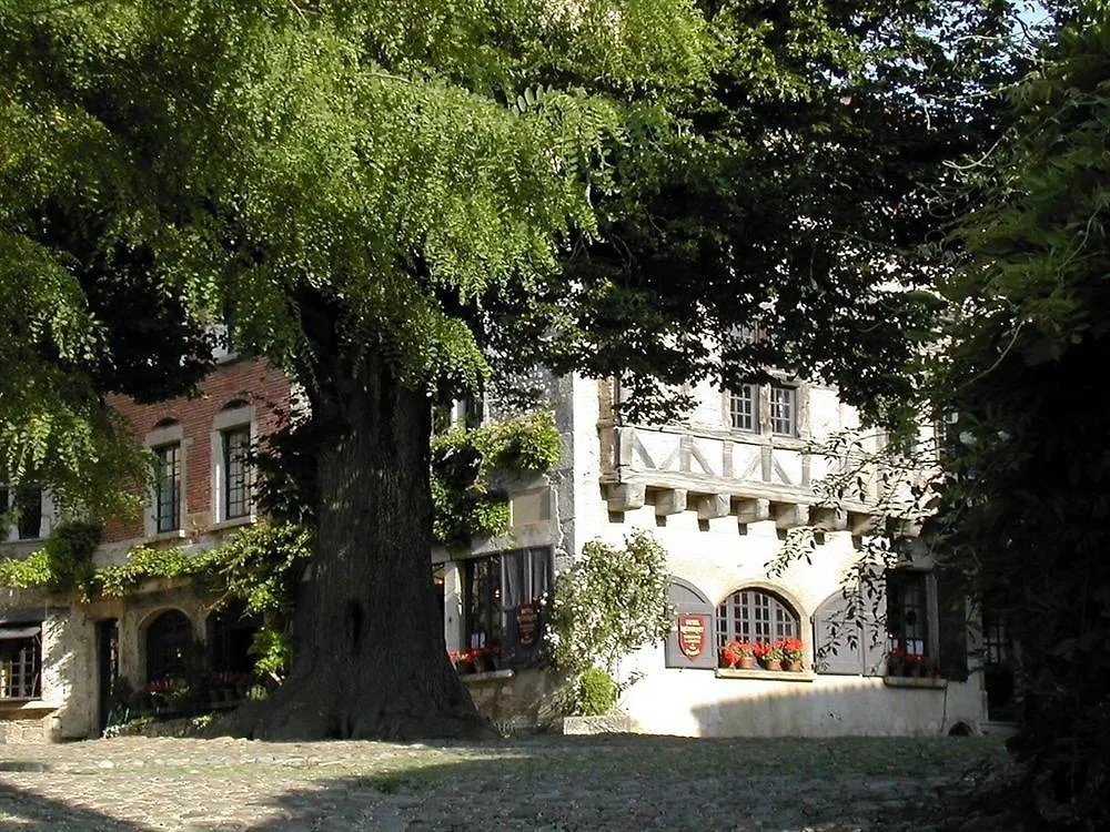 ** Hotel Hostellerie Du Vieux Perouges France