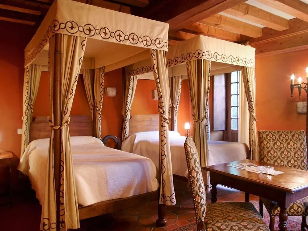 Hostellerie Du Vieux Perouges